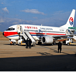 阿拉善左旗巴彦浩特机场邮寄航空快运业稳步发展的原因是什么？